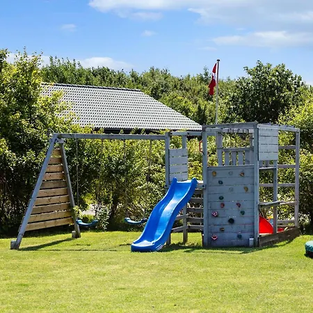 Amazing In Sydals With Sauna 度假居 Skovbyballe